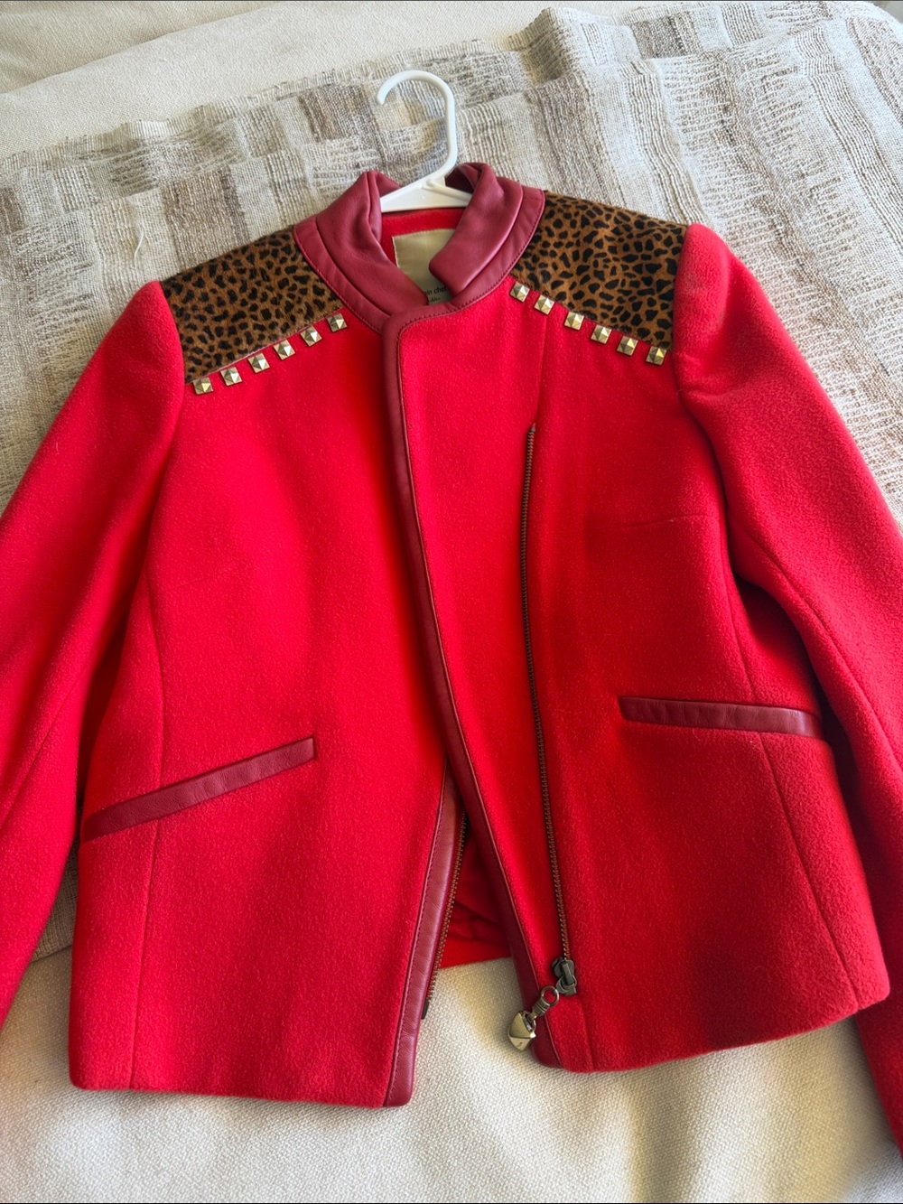 Red Women's Zip-Front Blazer with Leopard-Print Shoulder Accents